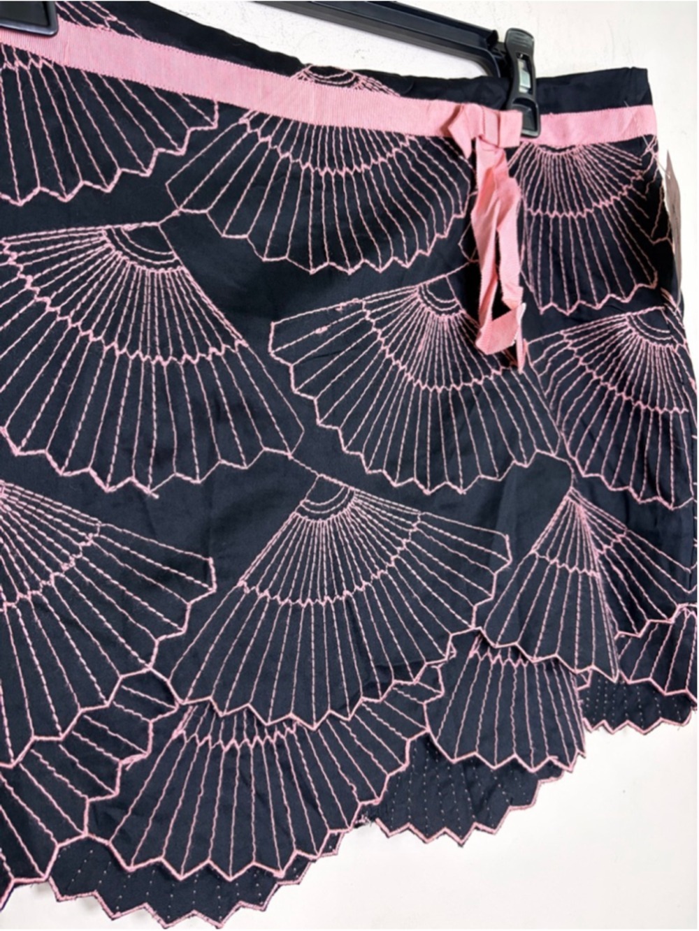 iCe Black Pink Fan Embroidered Scalloped Mini Skirt Y2K Boho Coquette Small - Picture 2 of 6